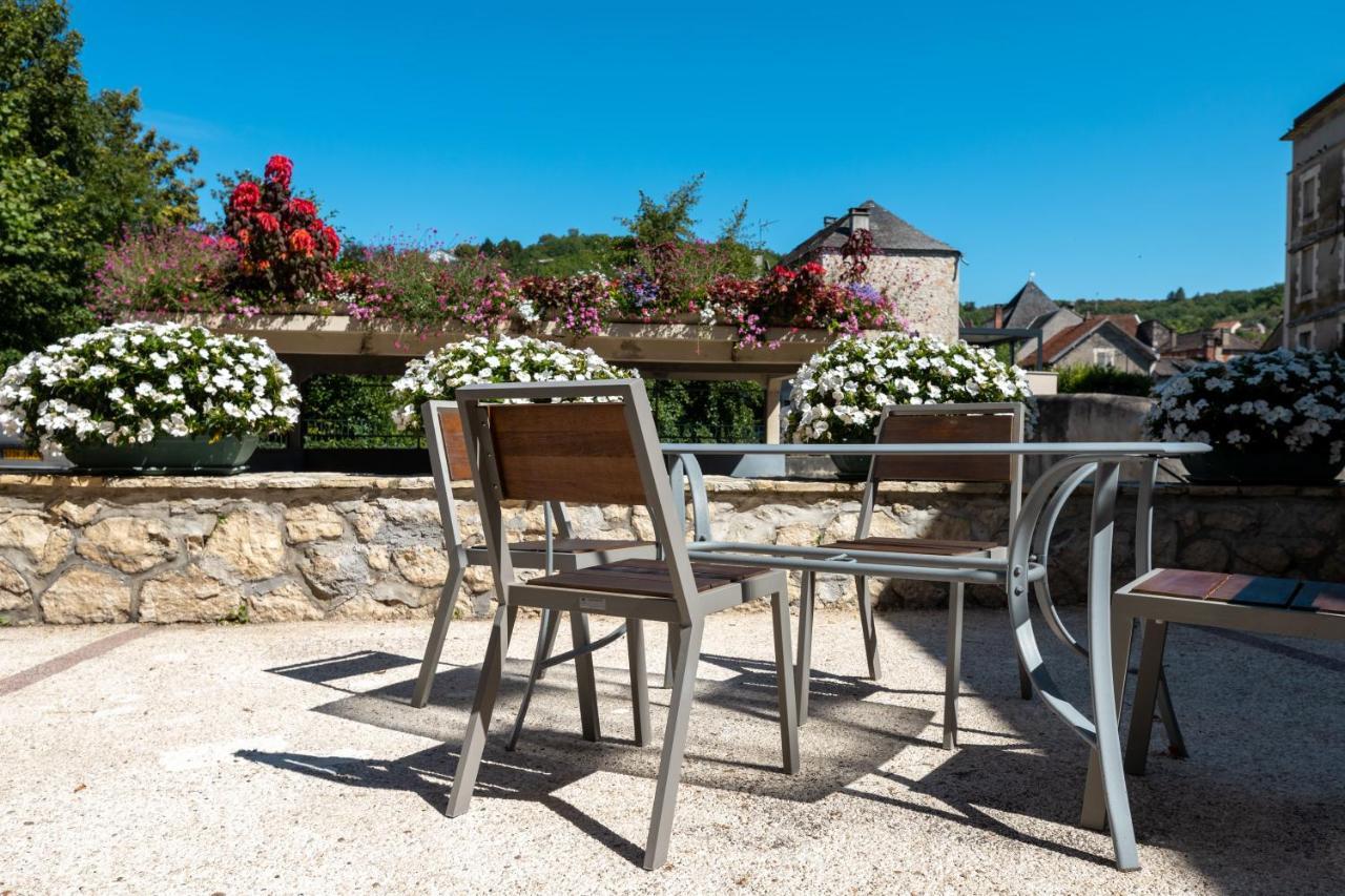Le Quercy Hotel Souillac Eksteriør billede