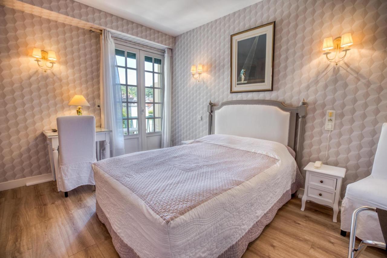 Le Quercy Hotel Souillac Eksteriør billede