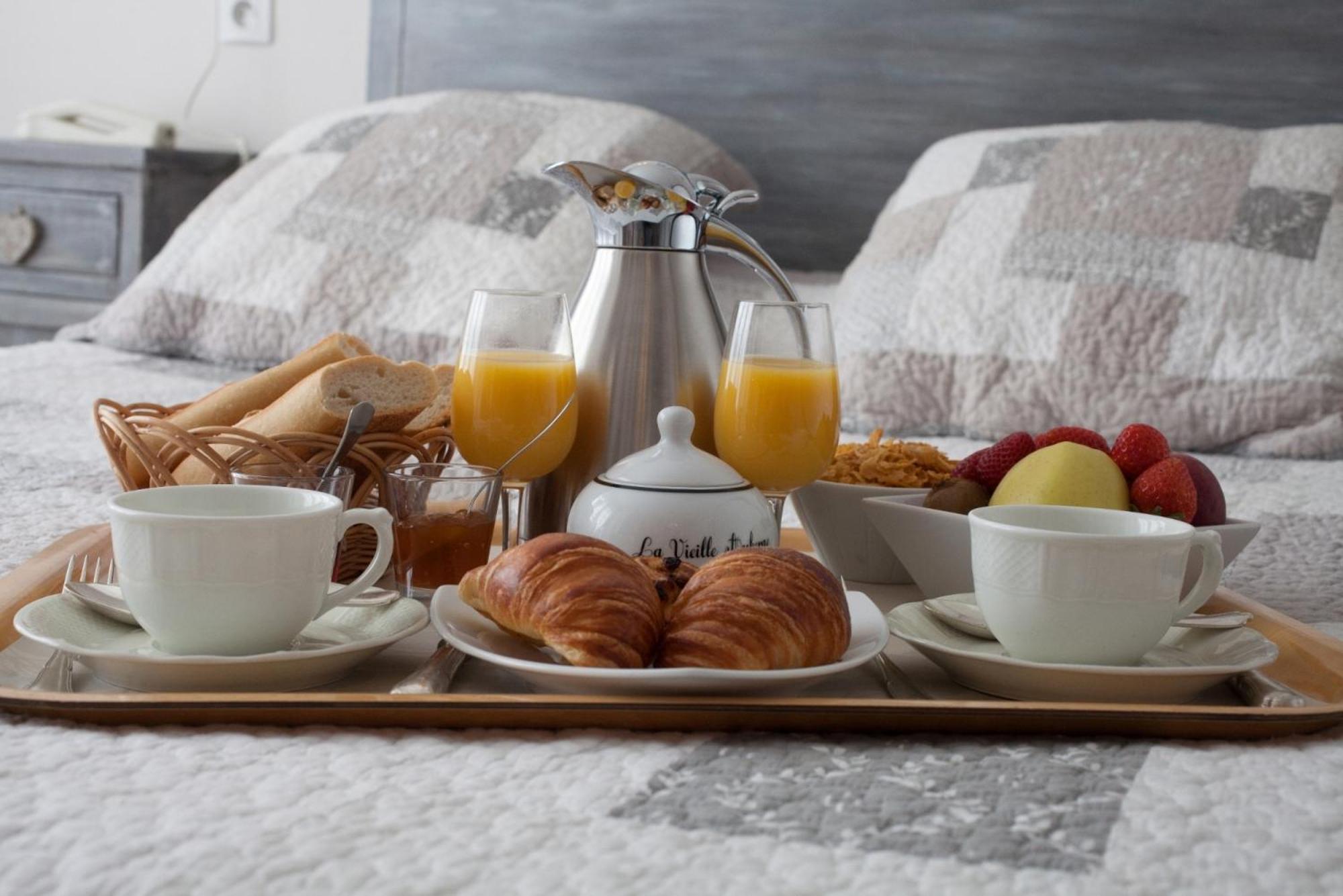 Le Quercy Hotel Souillac Eksteriør billede