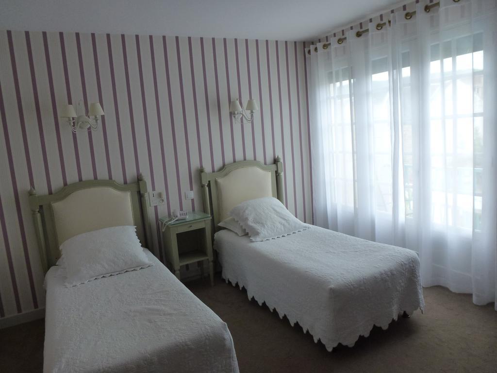 Le Quercy Hotel Souillac Eksteriør billede
